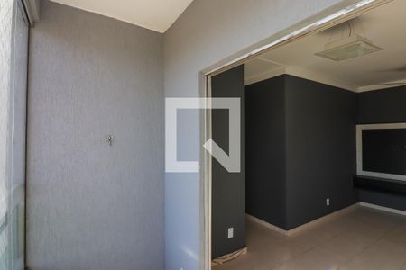 Apartamento para alugar com 68m², 3 quartos e 1 vagaVaranda