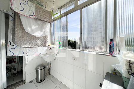 Apartamento à venda com 88m², 2 quartos e 1 vagaÁrea de Serviço