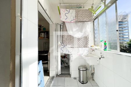 Apartamento à venda com 88m², 2 quartos e 1 vagaÁrea de Serviço