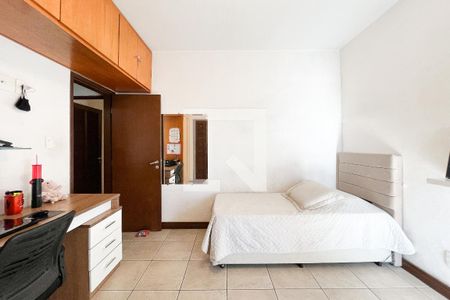 Apartamento à venda com 88m², 2 quartos e 1 vagaQuarto 2