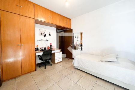 Apartamento à venda com 88m², 2 quartos e 1 vagaQuarto 2