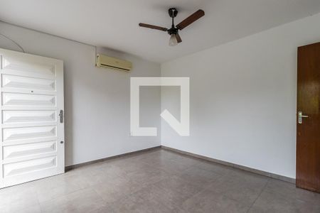 Sala de casa à venda com 3 quartos, 90m² em Vila Ipiranga, Porto Alegre