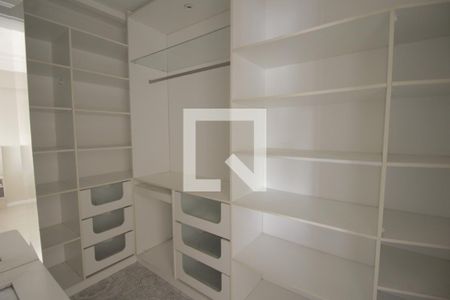 Apartamento para alugar com 155m², 3 quartos e 2 vagasCloset