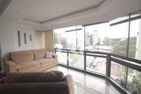 Apartamento para alugar com 155m², 3 quartos e 2 vagasVaranda