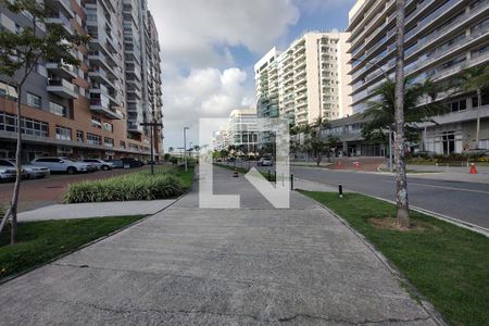 Apartamento à venda com 98m², 3 quartos e 2 vagas Apartamento à venda com 98m², 3 quartos e 2 vagasCondomínio