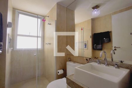 Apartamento à venda com 98m², 3 quartos e 2 vagas Apartamento à venda com 98m², 3 quartos e 2 vagasBanheiro Social