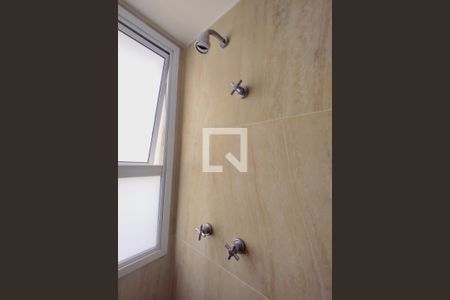 Apartamento à venda com 98m², 3 quartos e 2 vagas Apartamento à venda com 98m², 3 quartos e 2 vagasBanheiro Social