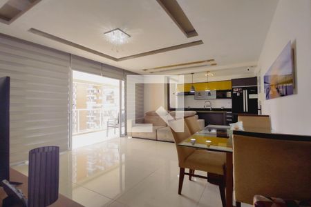 Apartamento à venda com 98m², 3 quartos e 2 vagas Apartamento à venda com 98m², 3 quartos e 2 vagasSala