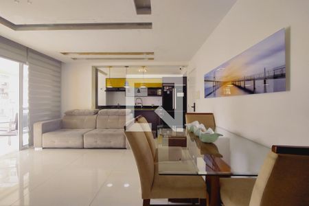 Apartamento à venda com 98m², 3 quartos e 2 vagas Apartamento à venda com 98m², 3 quartos e 2 vagasSala