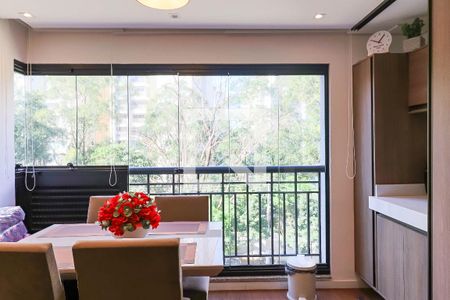 Varanda/ Sala de Jantar de apartamento à venda com 1 quarto, 38m² em Vila Andrade, São Paulo