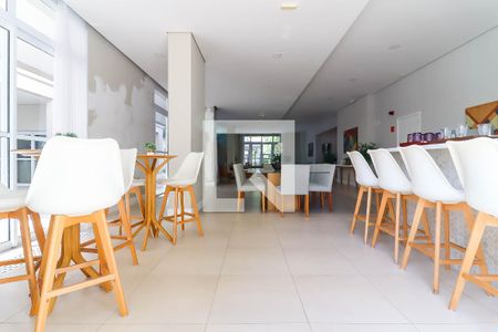 Apartamento à venda com 38m², 1 quarto e 1 vaga Apartamento à venda com 38m², 1 quarto e 1 vagaÁrea comum - Salão de festas