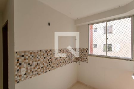 Cozinha e Área de Serviço de apartamento para alugar com 2 quartos, 42m² em Jardim Vitória, Belo Horizonte