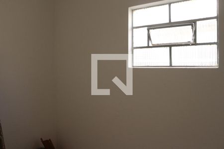 Casa à venda com 125m², 2 quartos e 2 vagasQuarto de Serviço