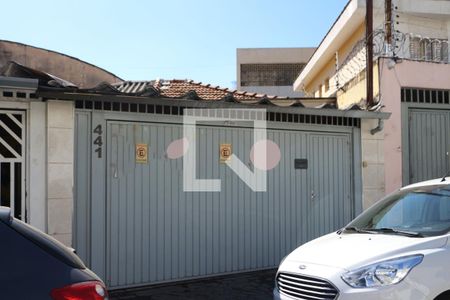 Casa à venda com 125m², 2 quartos e 2 vagasFachada