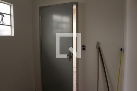 Casa à venda com 125m², 2 quartos e 2 vagasQuarto de Serviço