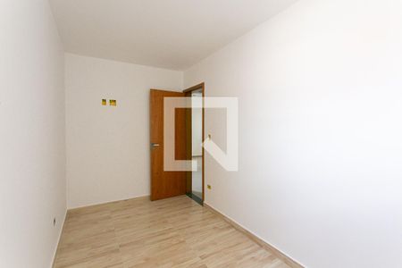 Quarto 1 de apartamento para alugar com 2 quartos, 43m² em Vila Beatriz, São Paulo