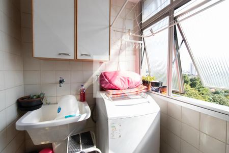 Apartamento à venda com 76m², 2 quartos e 1 vaga Apartamento à venda com 76m², 2 quartos e 1 vagaÁrea de Serviço