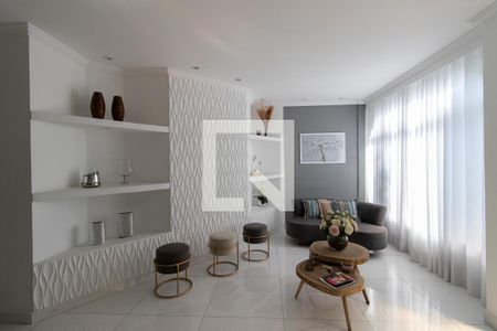 Apartamento à venda com 76m², 2 quartos e 1 vaga Apartamento à venda com 76m², 2 quartos e 1 vagaHall de Entrada