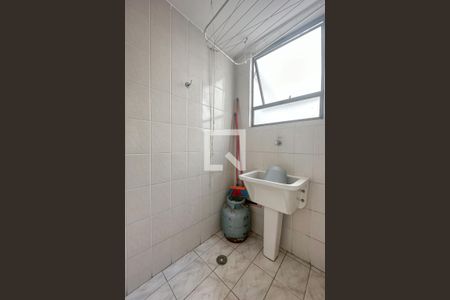 Apartamento para alugar com 70m², 2 quartos e 1 vagaÁrea de Serviço