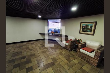 Apartamento à venda com 80m², 4 quartos e 1 vagaHall de entrada