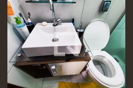 Apartamento à venda com 80m², 4 quartos e 1 vagaBanheiro da Suíte