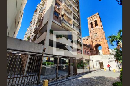 Apartamento à venda com 80m², 4 quartos e 1 vagaFachada