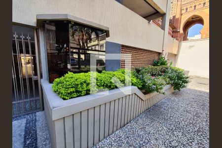 Apartamento à venda com 80m², 4 quartos e 1 vagaPortaria