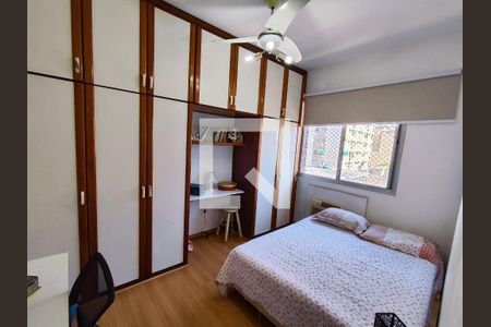 Apartamento à venda com 80m², 4 quartos e 1 vagaQuarto 2 - Armários