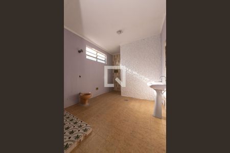 Casa para alugar com 220m², 4 quartos e 4 vagasBanheiro da Suíte