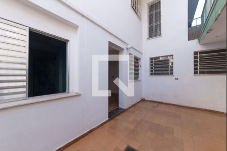 Casa para alugar com 220m², 4 quartos e 4 vagasQuintal
