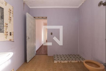 Casa para alugar com 220m², 4 quartos e 4 vagasBanheiro da Suíte