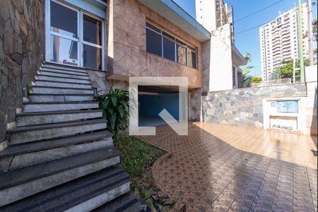 Casa para alugar com 220m², 4 quartos e 4 vagasGaragem