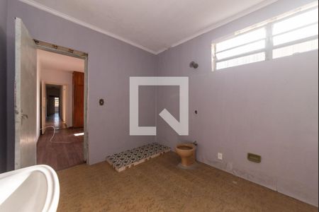 Casa para alugar com 220m², 4 quartos e 4 vagasBanheiro da Suíte