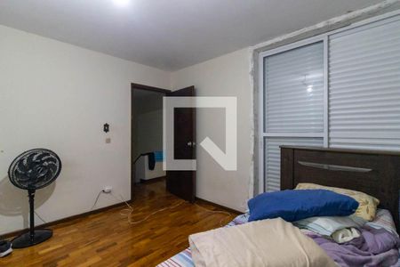 Quarto 2 de casa à venda com 3 quartos, 160m² em Itaim Bibi, São Paulo