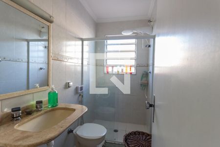 Banheiro 1 de casa à venda com 3 quartos, 150m² em Terceira Divisão de Interlagos, São Paulo