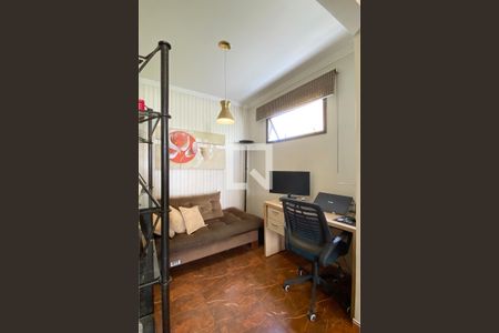 Sala de casa de condomínio para alugar com 3 quartos, 165m² em Tamboré, Santana de Parnaíba