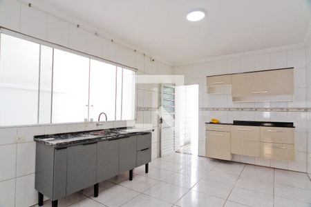 Casa para alugar com 221m², 3 quartos e 4 vagas Casa para alugar com 221m², 3 quartos e 4 vagasCozinha