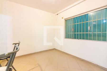 Sala  de apartamento à venda com 2 quartos, 60m² em Centro, Osasco