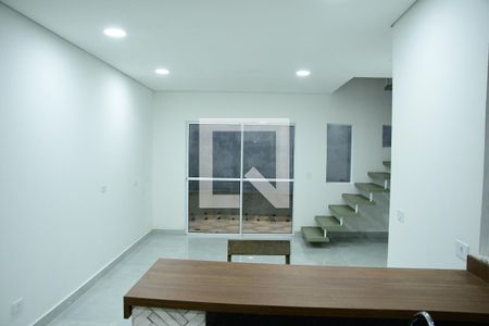 Sala/Cozinha de casa de condomínio para alugar com 3 quartos, 136m² em Chácara Canta Galo, Cotia