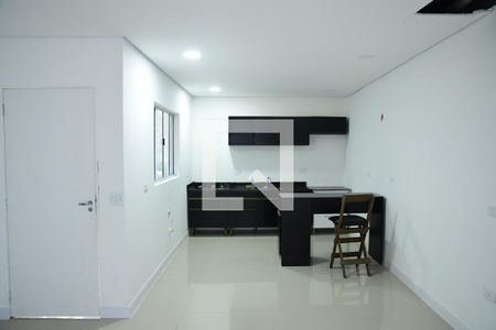 Sala/Cozinha de casa de condomínio para alugar com 3 quartos, 136m² em Chácara Canta Galo, Cotia