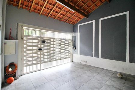 Casa à venda com 130m², 2 quartos e 2 vagasGaragem