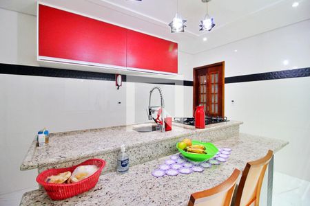 Casa à venda com 130m², 2 quartos e 2 vagasCozinha