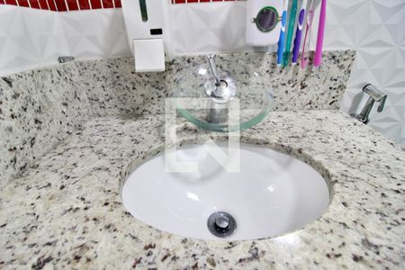 Casa à venda com 130m², 2 quartos e 2 vagasBanheiro 2