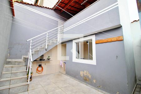 Casa à venda com 130m², 2 quartos e 2 vagasQuintal