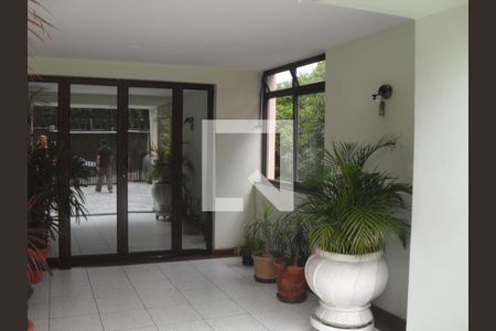 Apartamento à venda com 3 quartos, 92m² em Jardim Petropolis, São Paulo