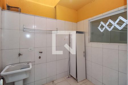 Casa à venda com 100m², 3 quartos e 1 vagaÁrea de Serviço