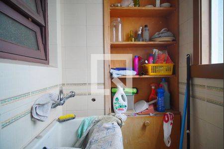 Apartamento à venda com 80m², 2 quartos e sem vagaCozinha e Área de Serviço