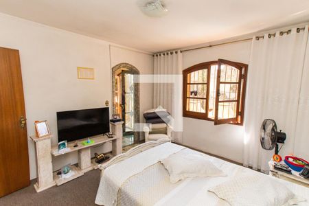 Suíte 1   de casa à venda com 4 quartos, 500m² em Vila Paiva, São Paulo