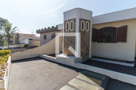 Casa à venda com 500m², 4 quartos e 3 vagasVaranda da Suíte 2