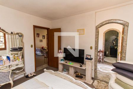 Casa à venda com 500m², 4 quartos e 3 vagasSuíte 1  